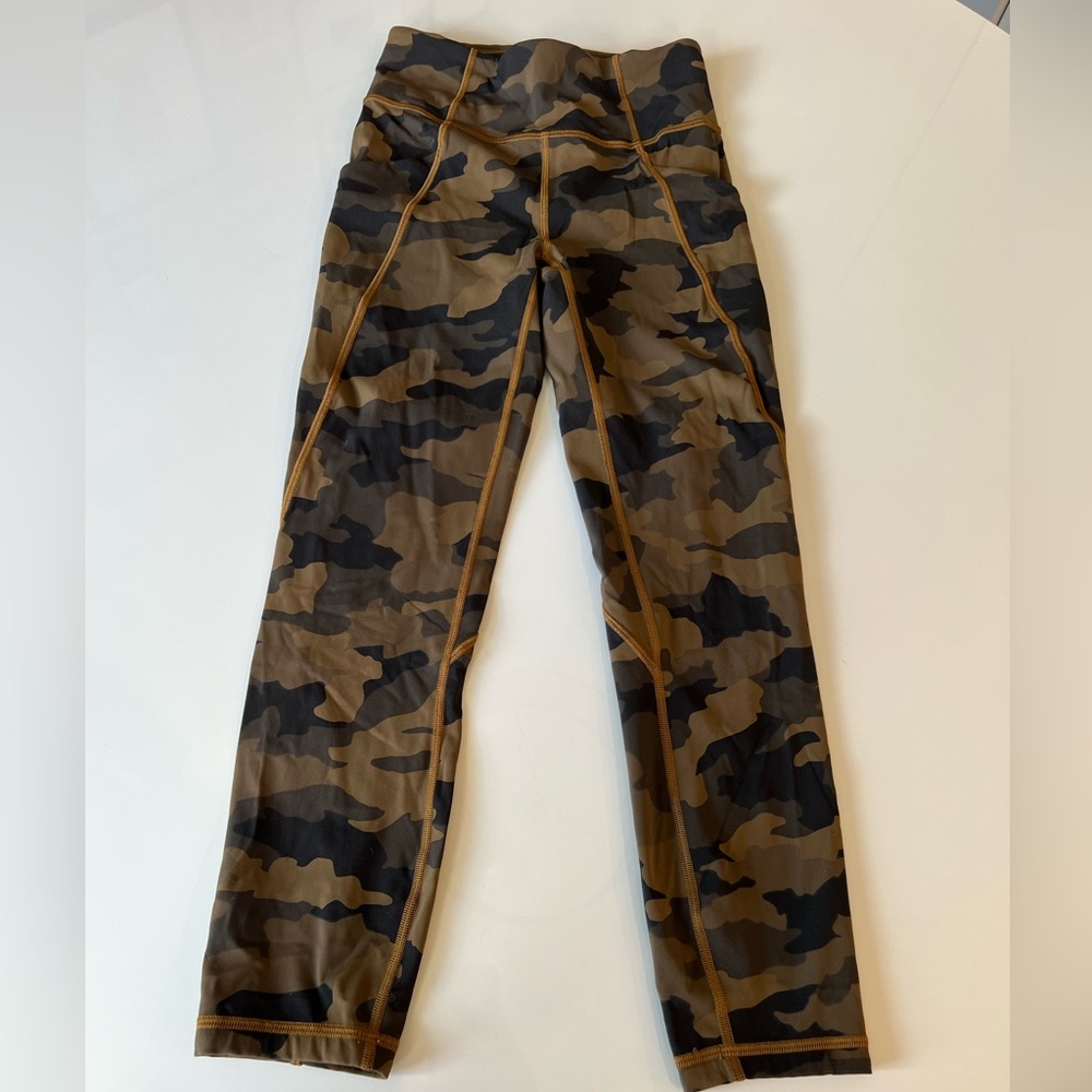 Lululemon Align High-Rise Crop Leggings with Pockets